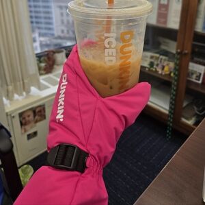 Dunkin Pink Mitten